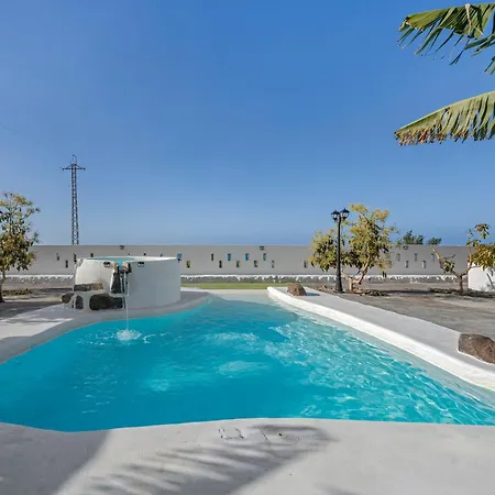 Oasis Samuel * Caleta de Interian
