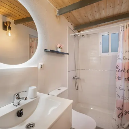 Oasis Samuel Villa