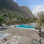 Oasis Samuel Villa *